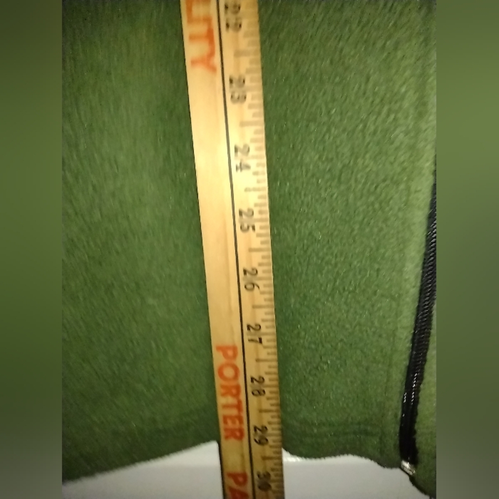 Green Fleece Jacket - Picture 11 of 12